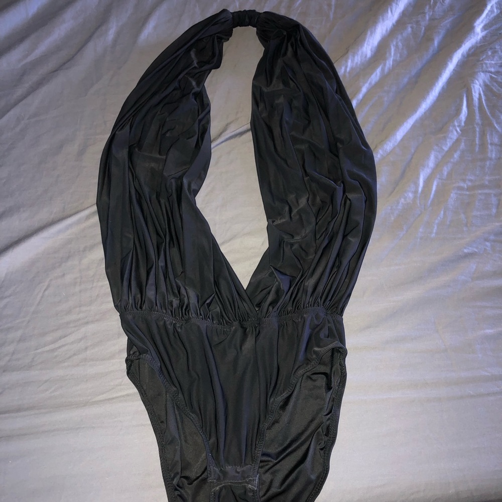 Open back deep V Bodysuit